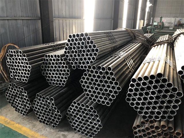 拉萨小口径厚壁无缝钢管