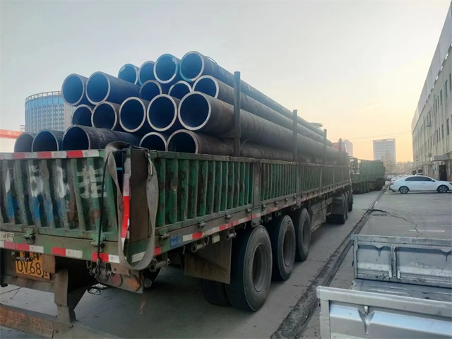 拉萨45#结构无缝钢管