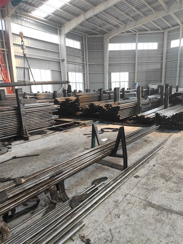 拉萨小口径精密光亮无缝钢管