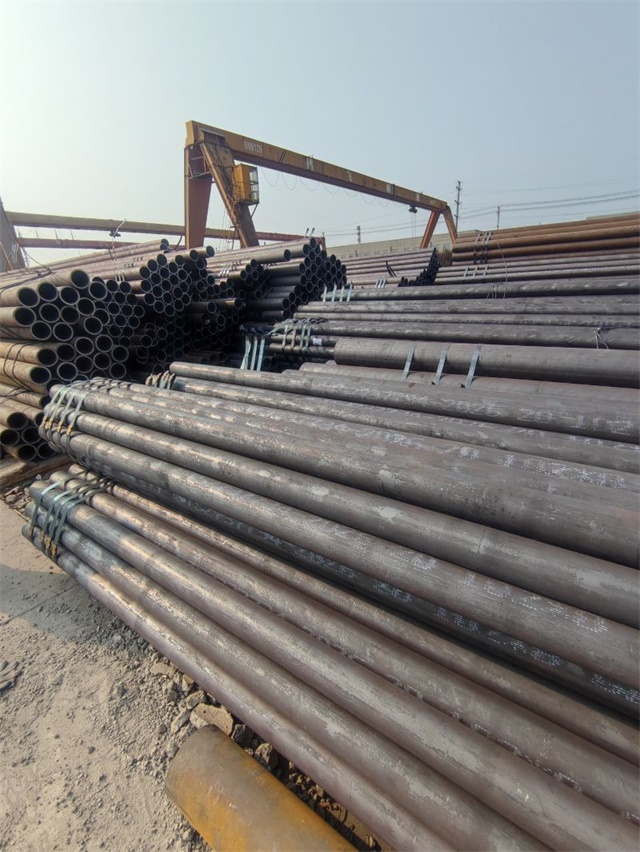 拉萨8163流体用无缝管